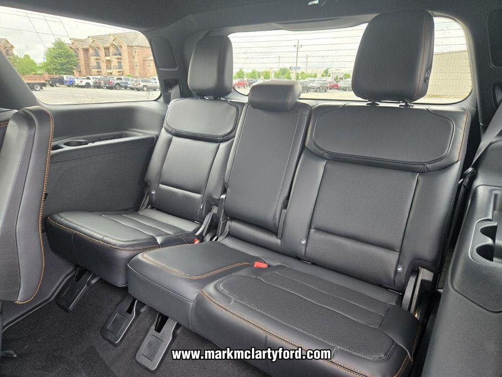 new 2026 Ford Expedition car, priced at $87,730