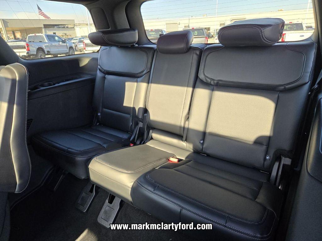 new 2026 Ford Expedition car, priced at $79,795