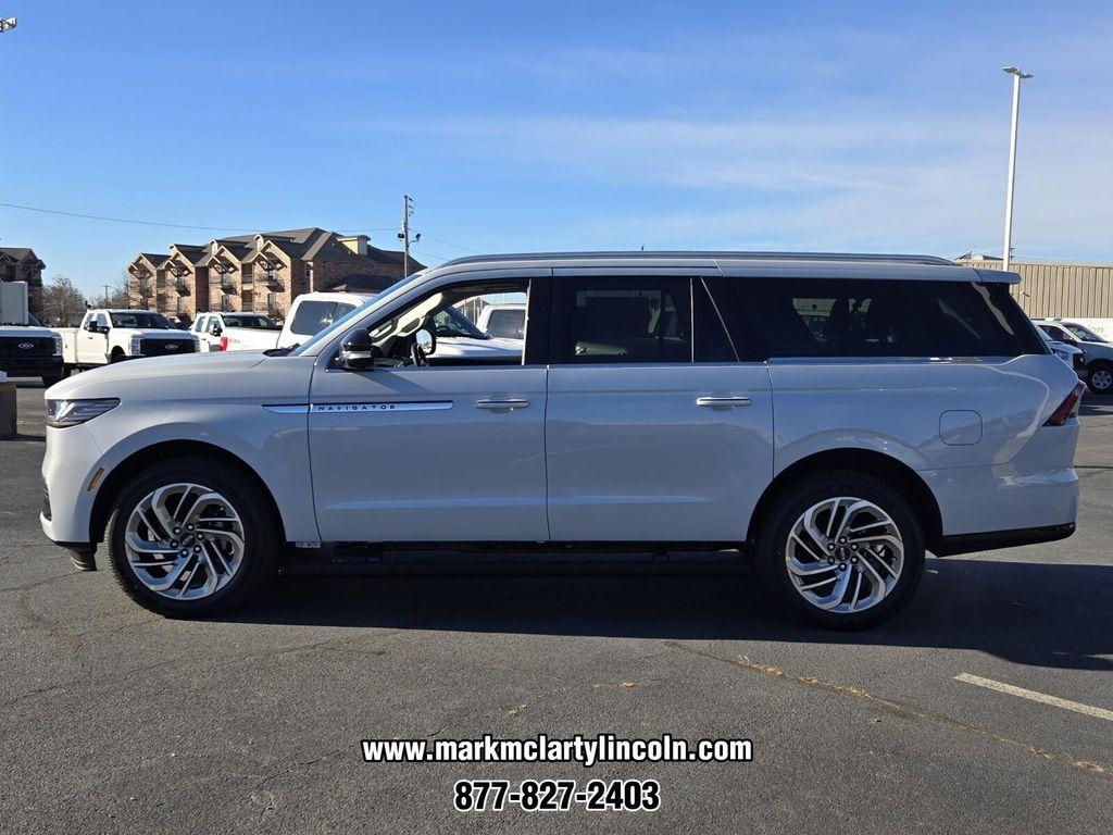 new 2026 Lincoln Navigator car, priced at $109,843
