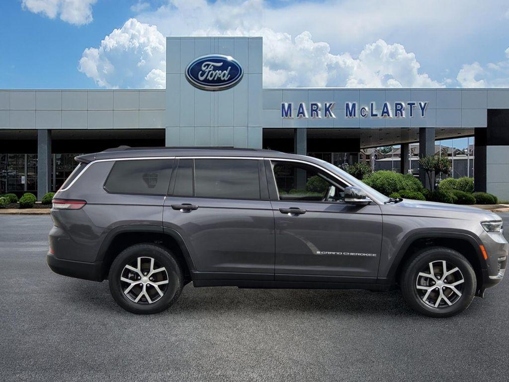 used 2024 Jeep Grand Cherokee L car, priced at $30,864
