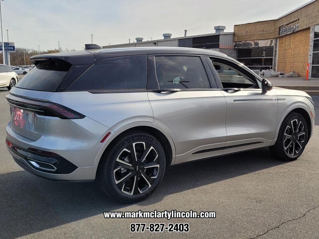 new 2026 Lincoln Nautilus car, priced at $62,566