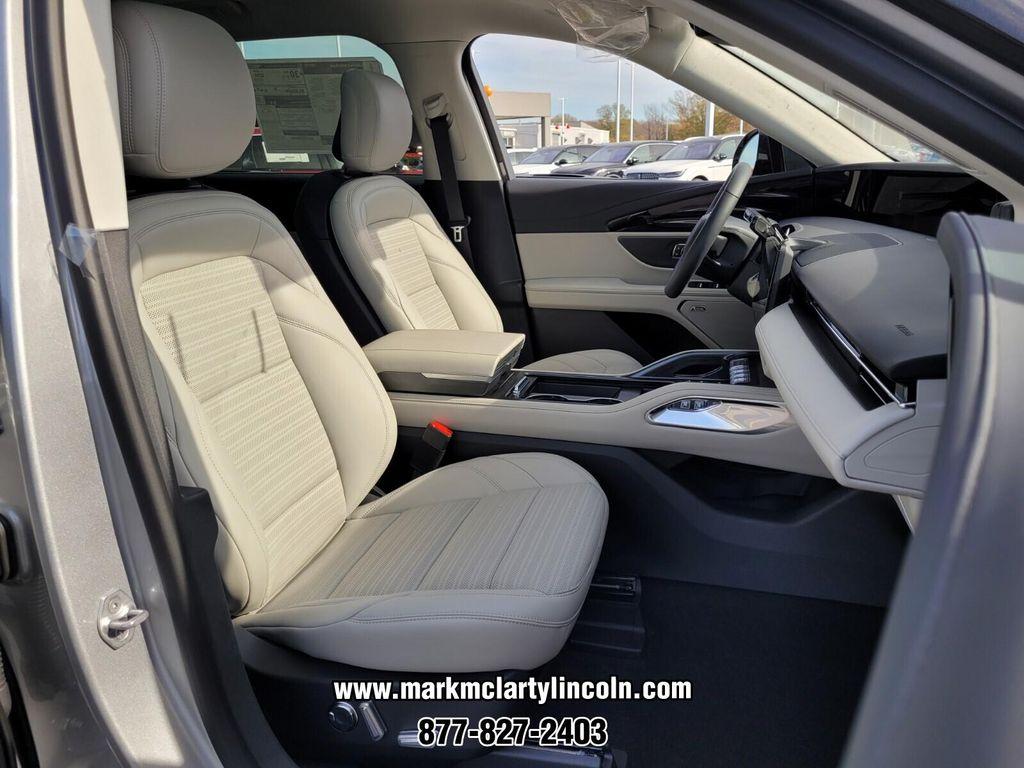 new 2026 Lincoln Nautilus car, priced at $62,566