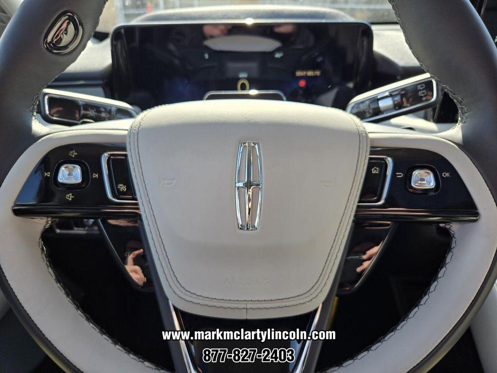new 2026 Lincoln Aviator car, priced at $75,880