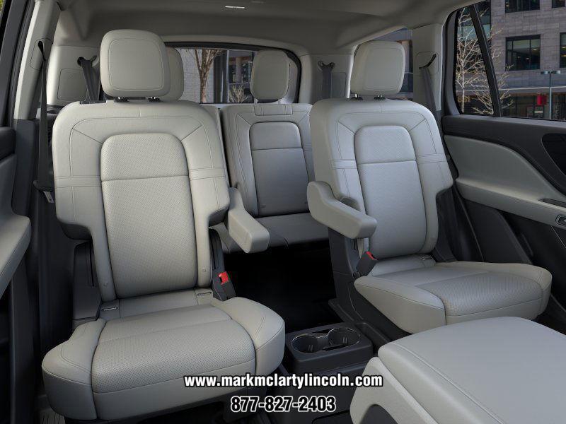 new 2025 Lincoln Aviator car, priced at $60,951