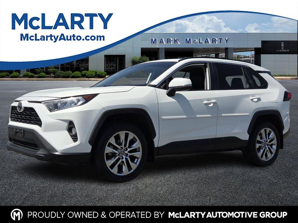 used 2020 Toyota RAV4 car, priced at $23,406