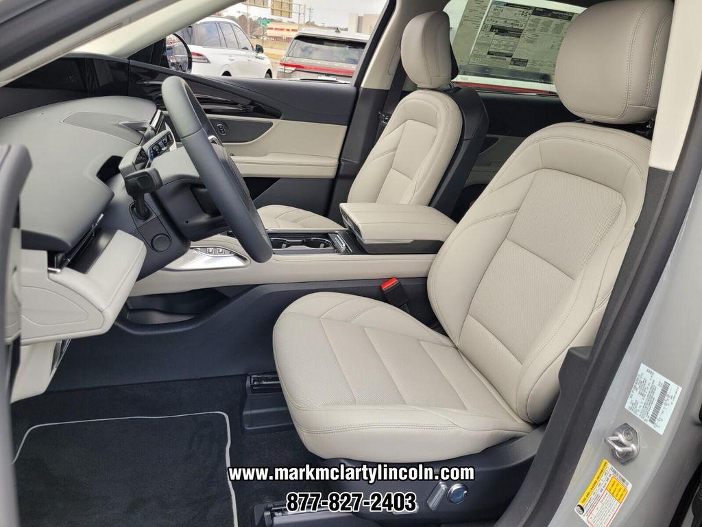 new 2026 Lincoln Nautilus car, priced at $54,166