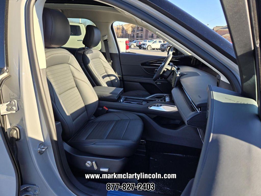 new 2026 Lincoln Nautilus car, priced at $62,775