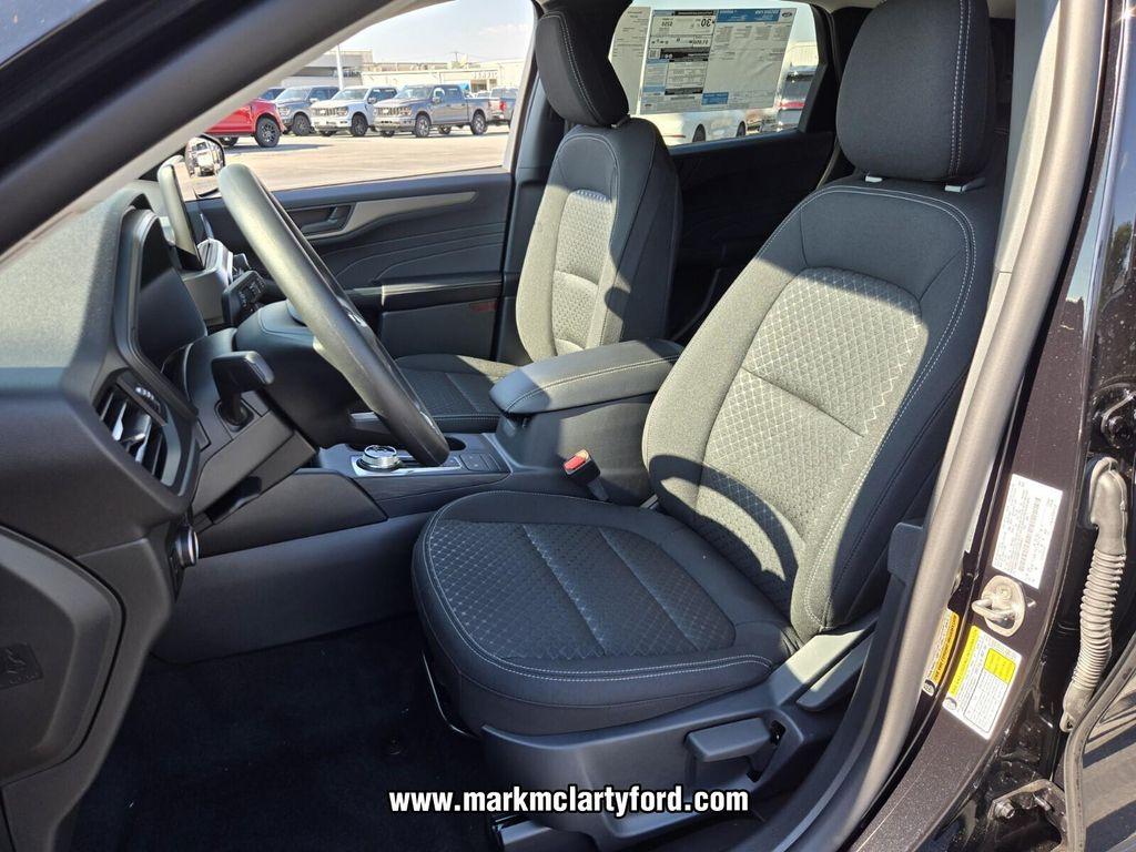 new 2026 Ford Escape car, priced at $25,917