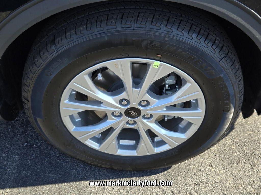 new 2026 Ford Escape car, priced at $25,917