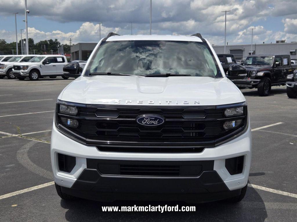 new 2026 Ford Expedition car, priced at $65,802