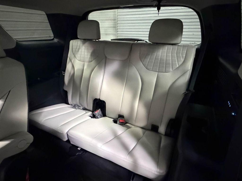 used 2023 Hyundai Palisade car, priced at $38,395