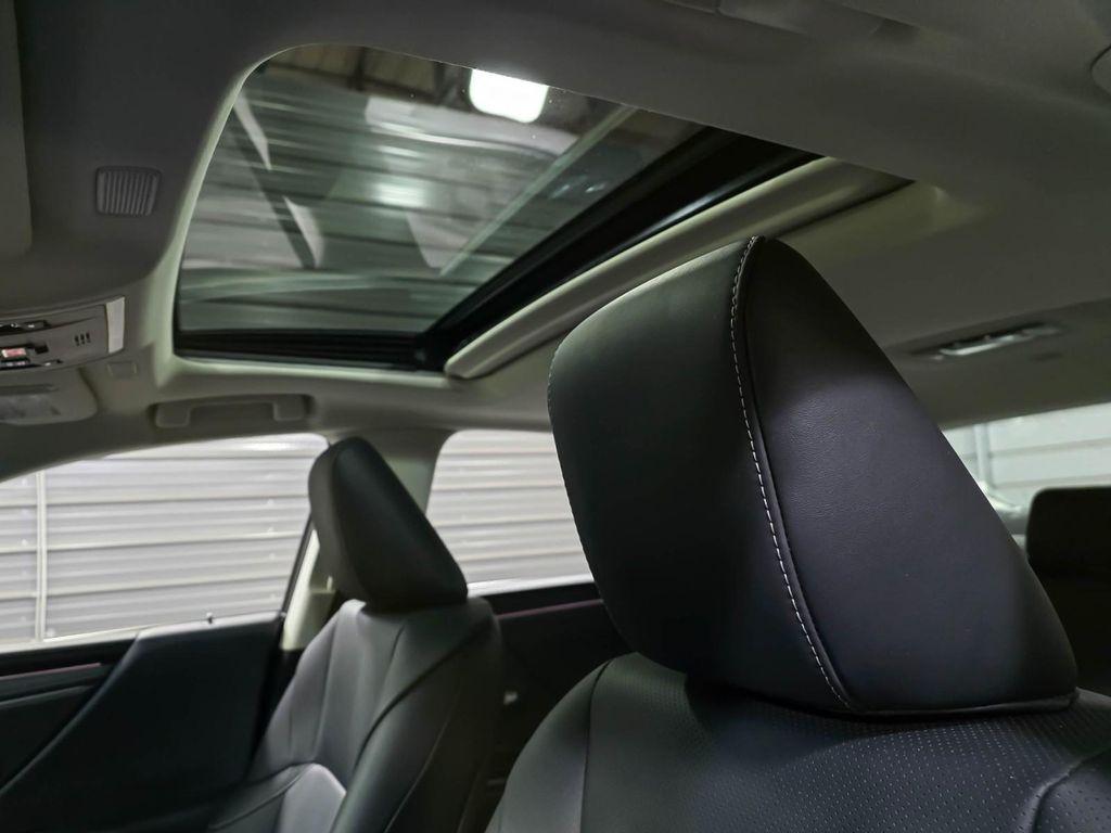 used 2024 Lexus ES 300h car, priced at $41,495