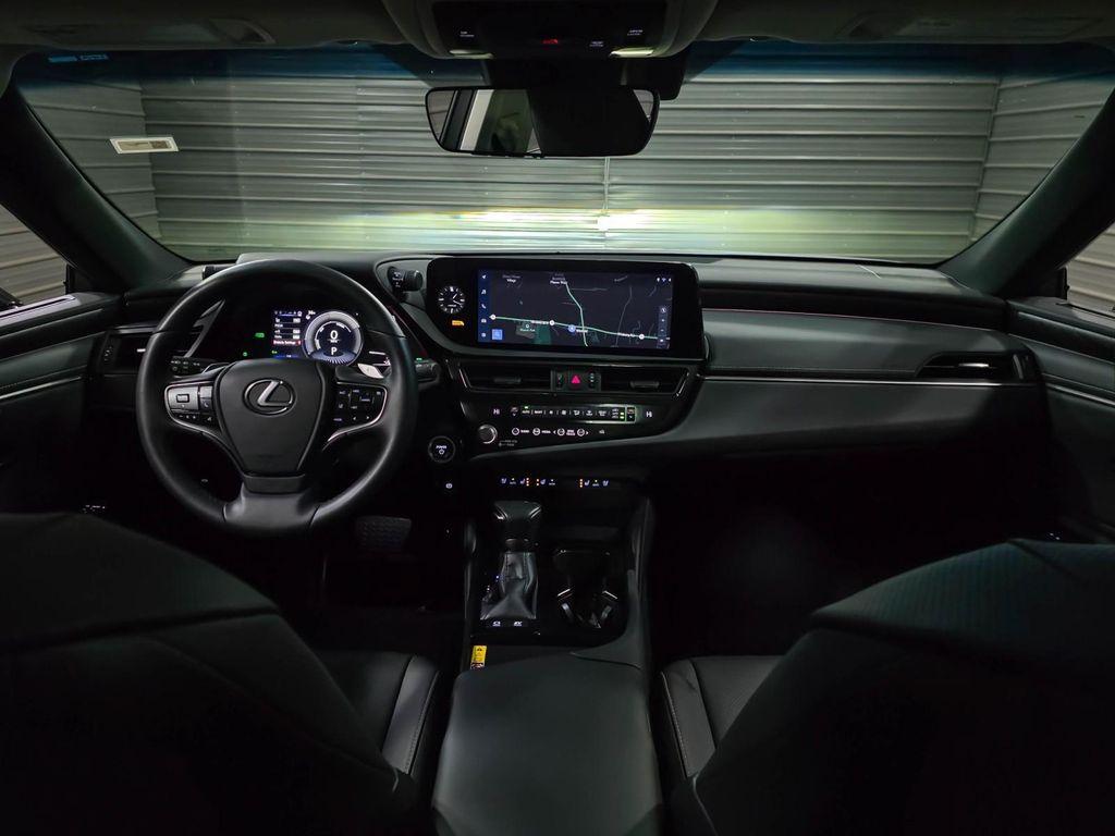 used 2024 Lexus ES 300h car, priced at $41,495