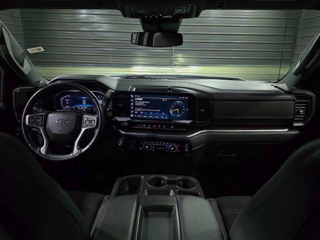 used 2022 Chevrolet Silverado 1500 car, priced at $37,595