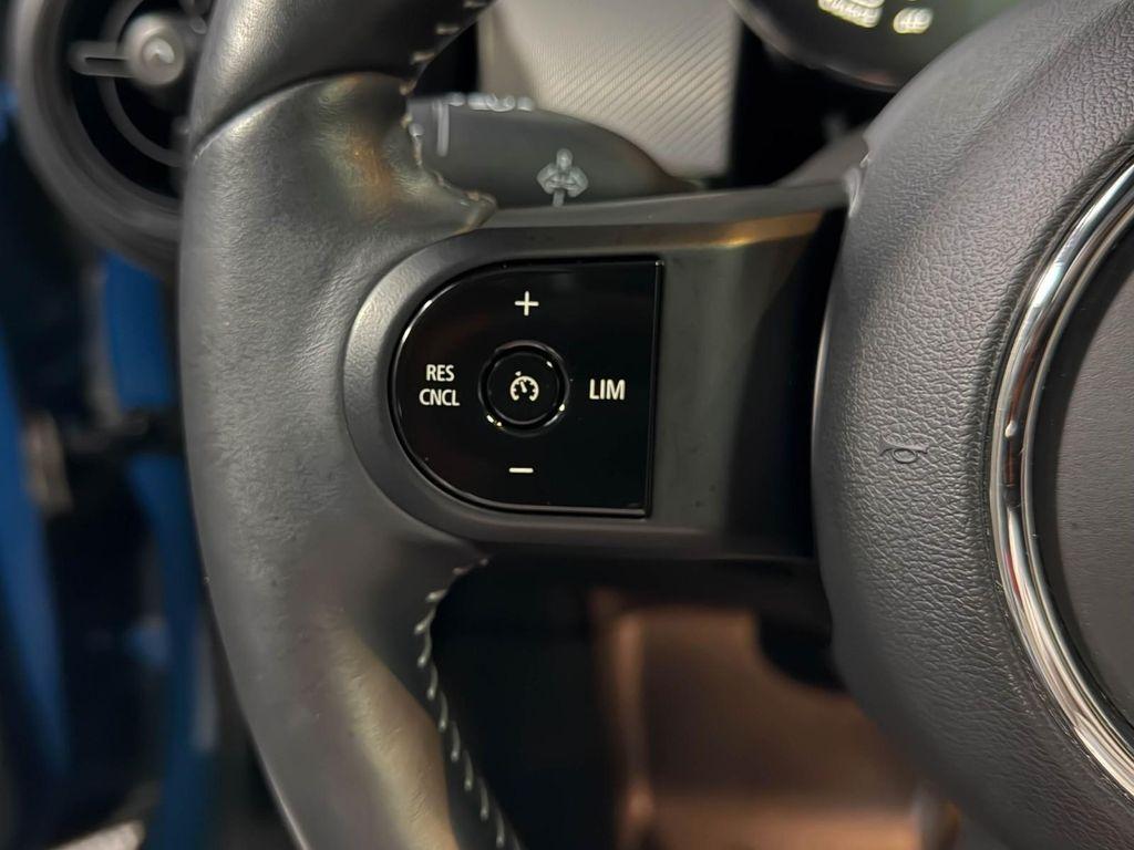 used 2022 MINI Hardtop car, priced at $19,295