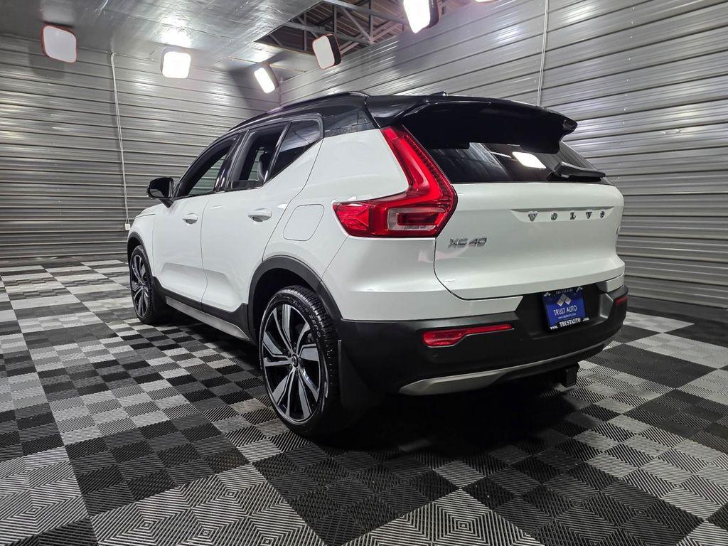 used 2021 Volvo XC40 car, priced at $21,595