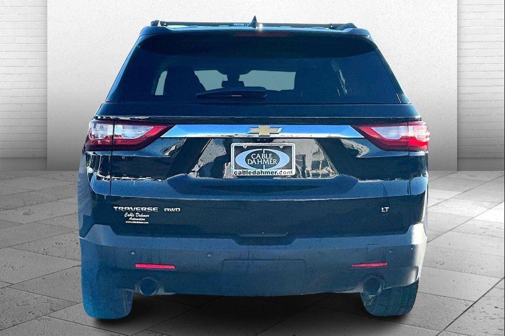 used 2021 Chevrolet Traverse car, priced at $19,344