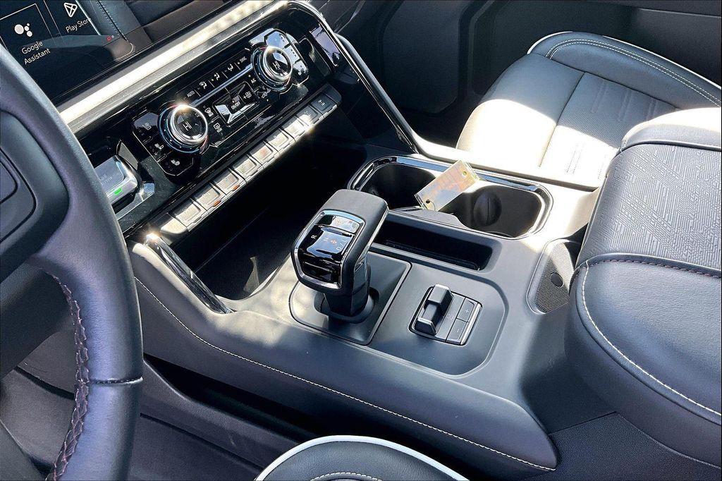 used 2024 GMC Sierra 1500 car, priced at $66,260