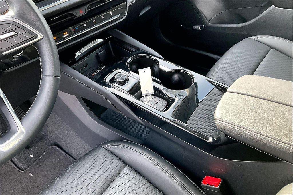 used 2025 Buick Envision car, priced at $24,858