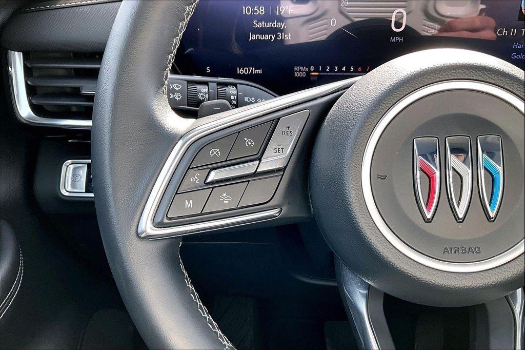 used 2025 Buick Envision car, priced at $24,858