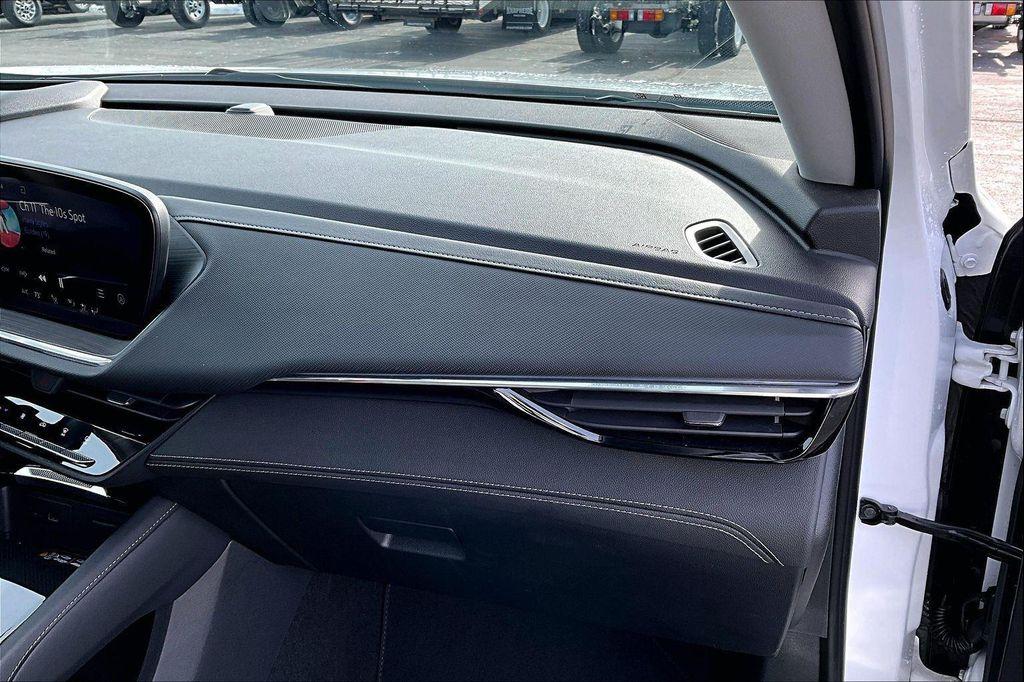 used 2025 Buick Envision car, priced at $24,858