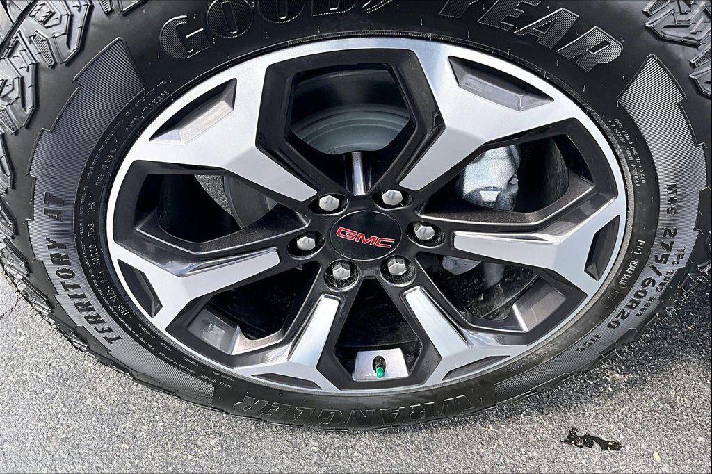 new 2026 GMC Yukon car, priced at $104,614