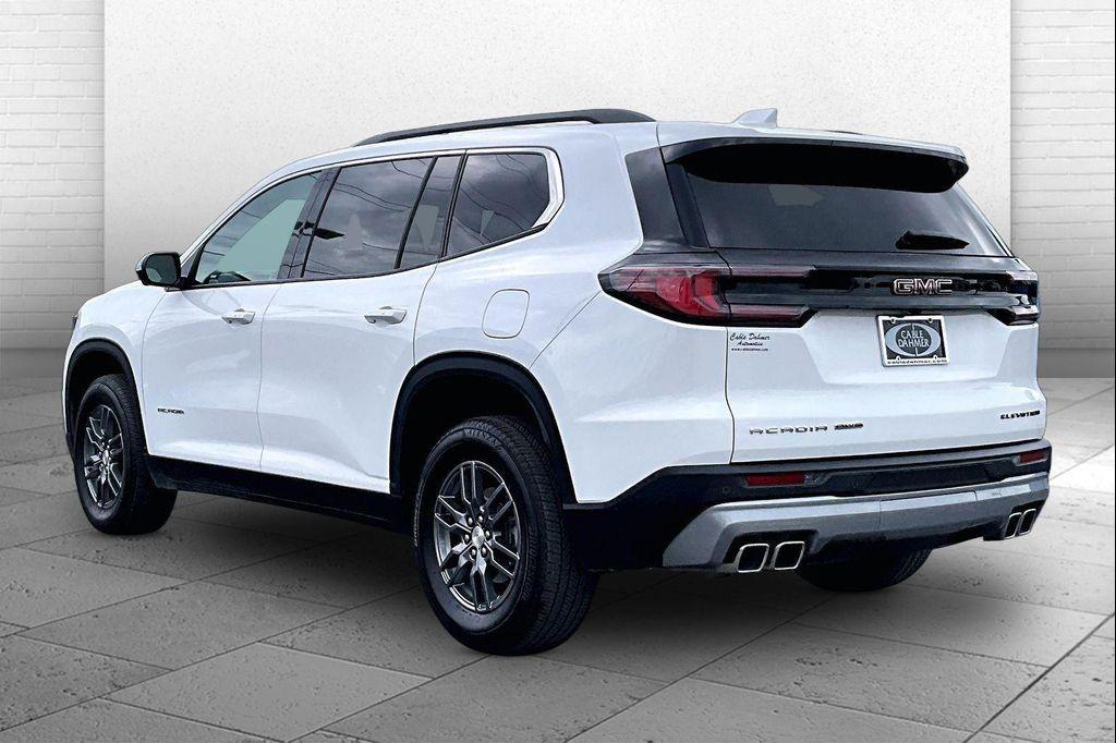 used 2025 GMC Acadia car, priced at $34,840