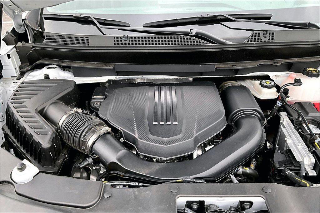 used 2025 GMC Acadia car, priced at $34,840