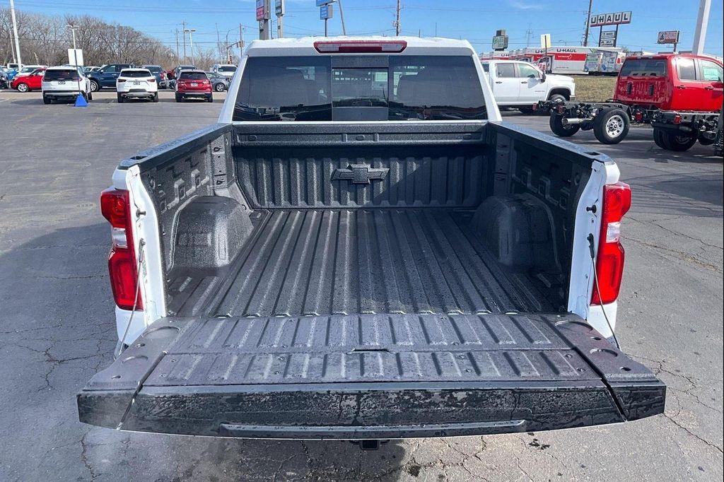 new 2026 Chevrolet Silverado 1500 car, priced at $68,040