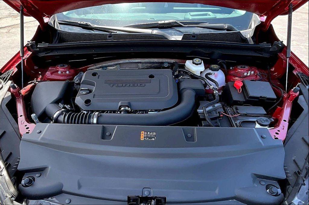 new 2025 Buick Envision car, priced at $37,735