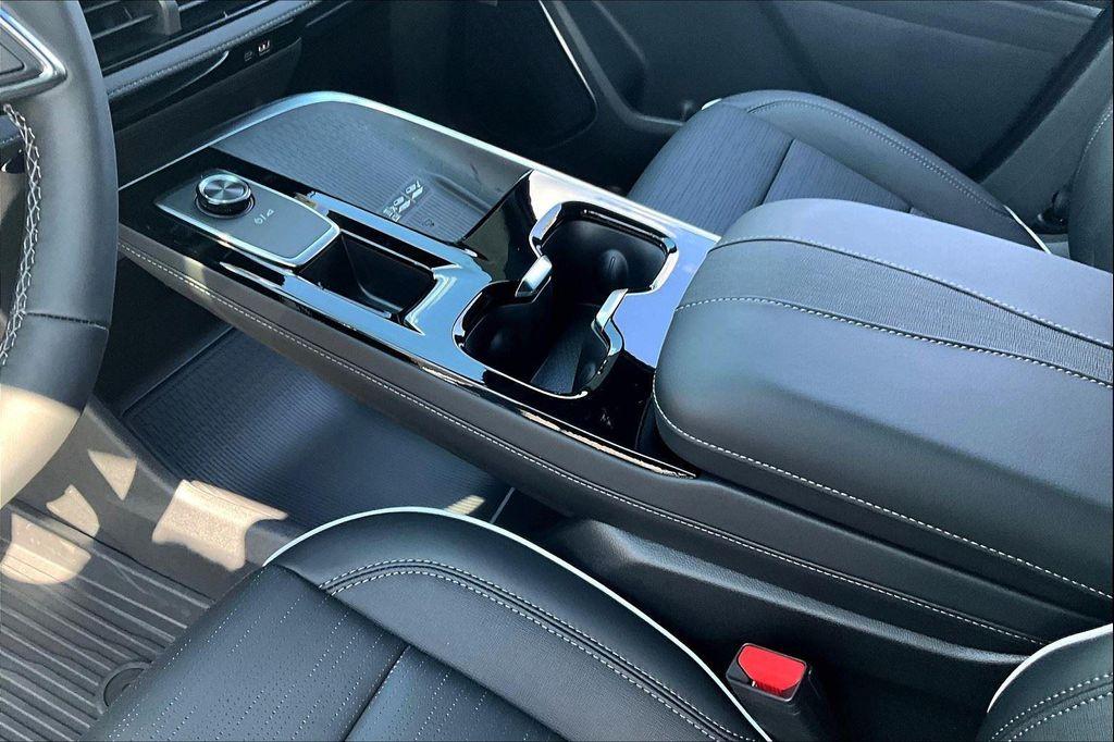 new 2026 Buick Enclave car, priced at $50,325