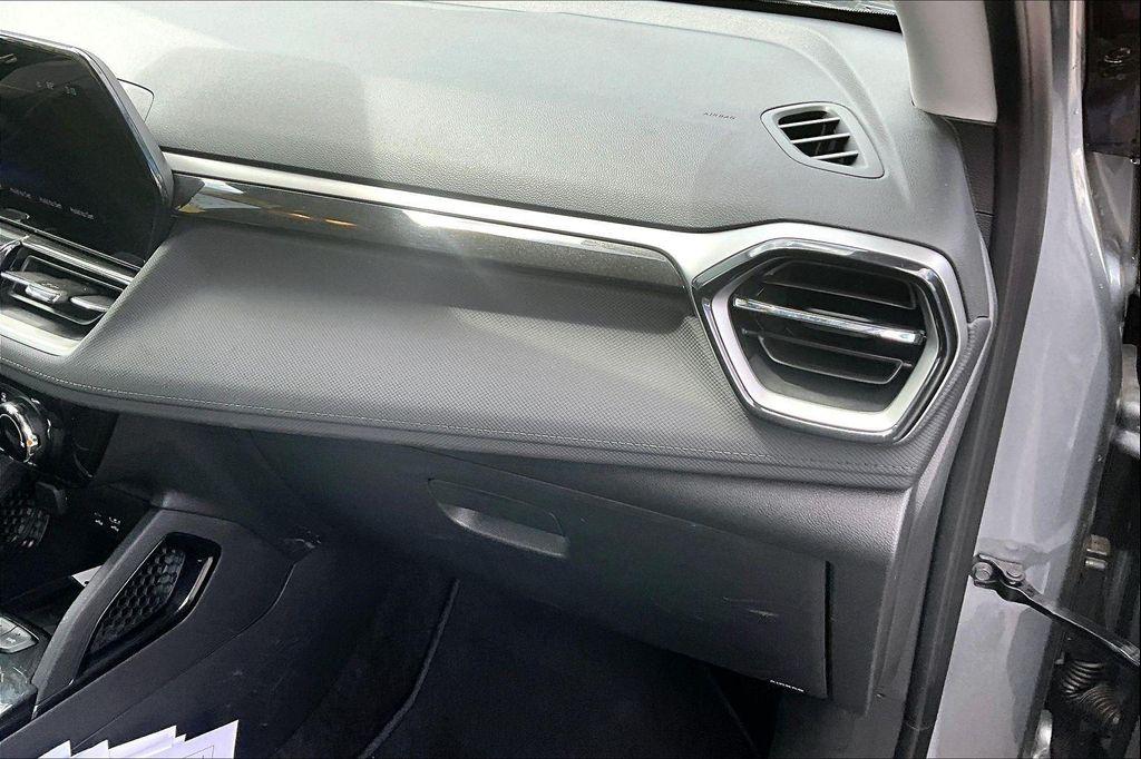 used 2025 Chevrolet TrailBlazer car, priced at $23,690