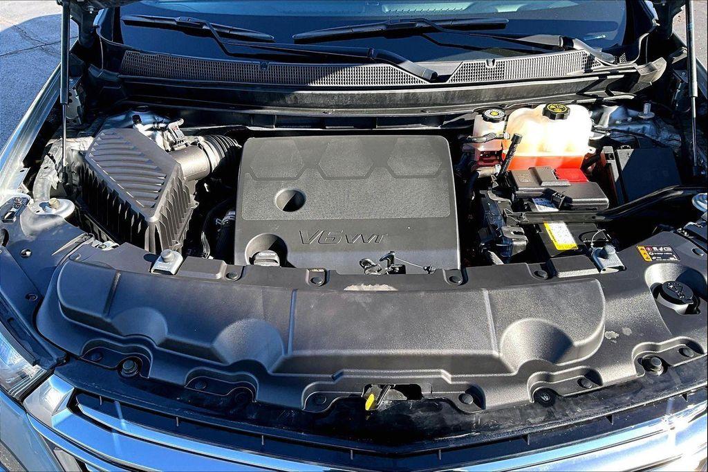used 2023 Chevrolet Traverse car, priced at $36,682