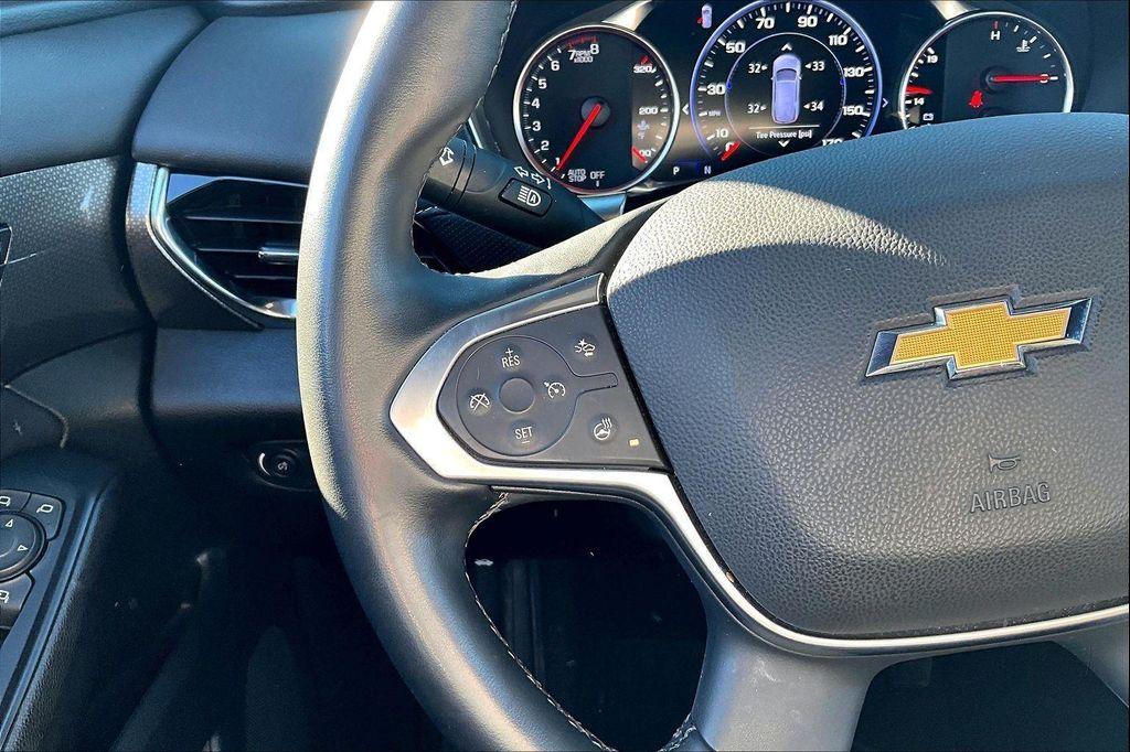 used 2023 Chevrolet Traverse car, priced at $36,682
