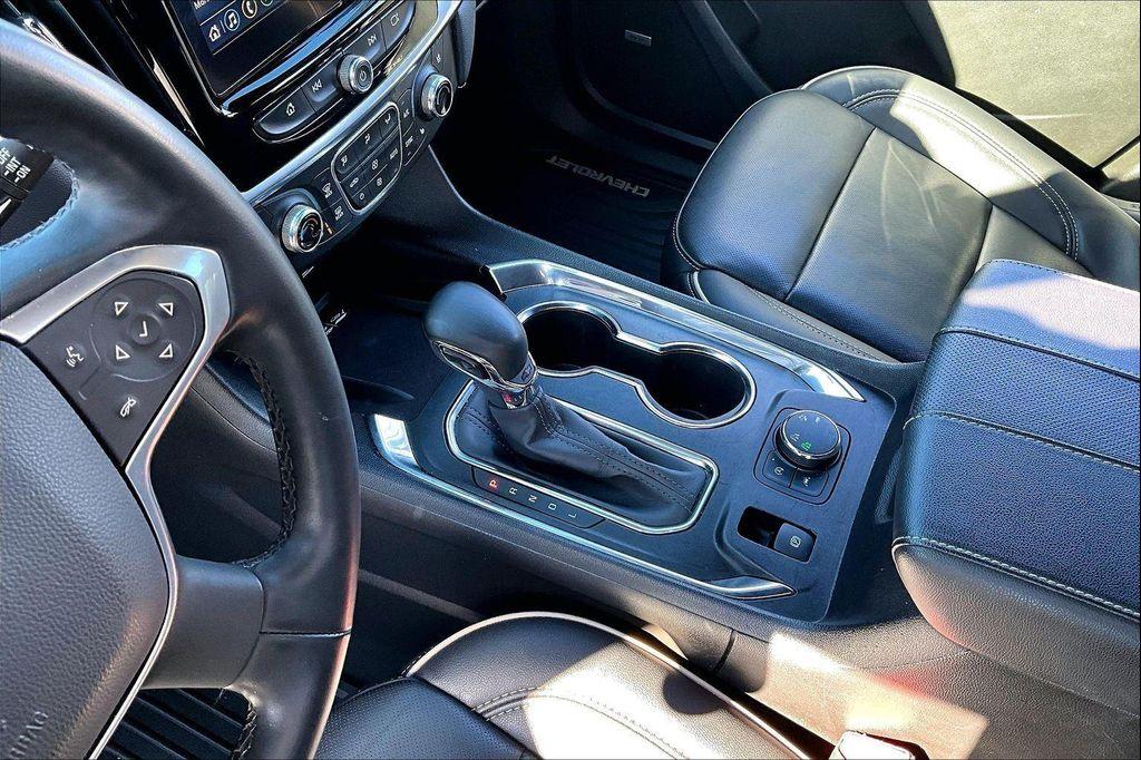 used 2023 Chevrolet Traverse car, priced at $36,682