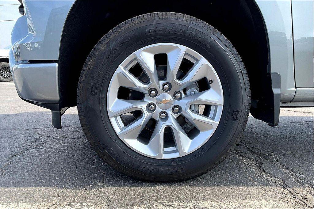 new 2026 Chevrolet Silverado 1500 car, priced at $36,970