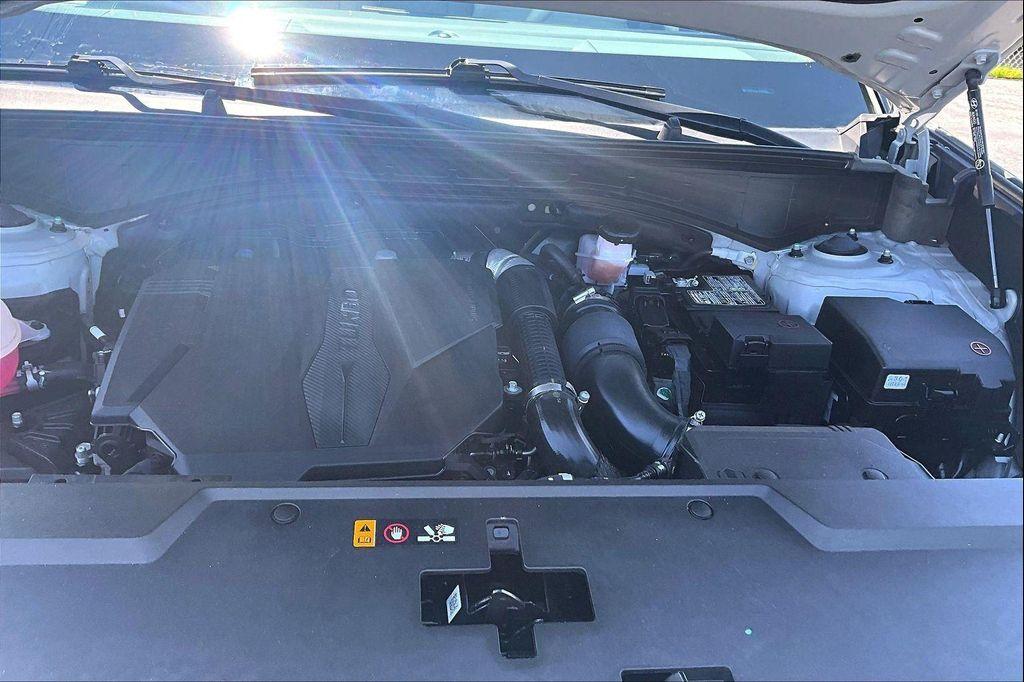 used 2024 Hyundai Santa Fe car, priced at $32,005