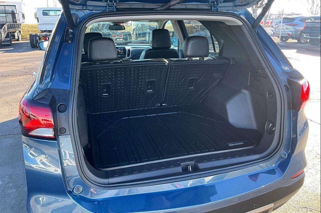 used 2024 Chevrolet Equinox car, priced at $26,038