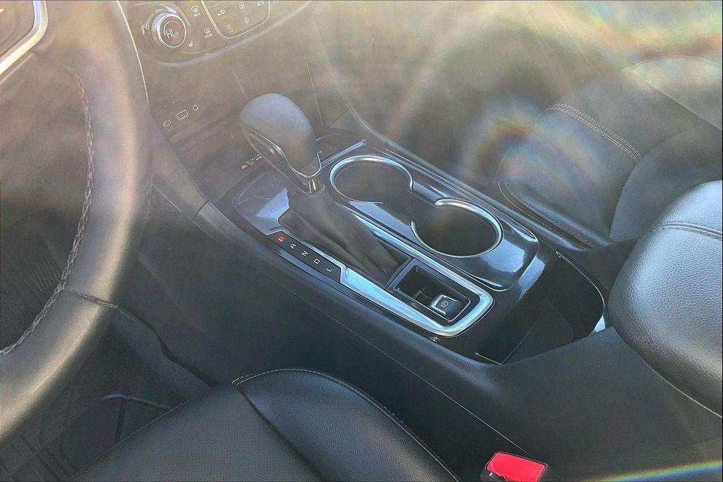 used 2024 Chevrolet Equinox car, priced at $26,038