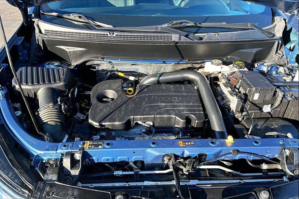 used 2024 Chevrolet Equinox car, priced at $26,038