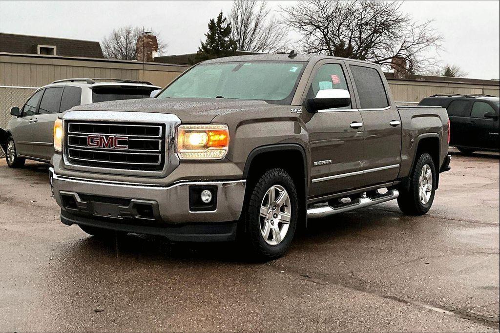 used 2014 GMC Sierra 1500 car, priced at $17,597