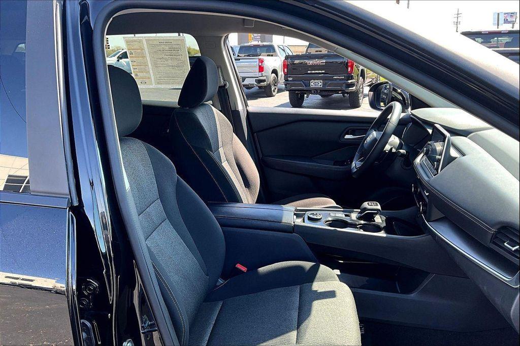 used 2025 Nissan Rogue car, priced at $22,678