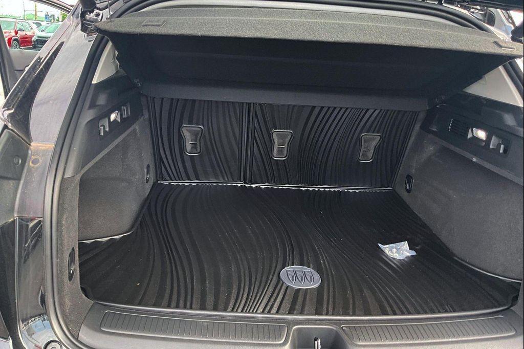 new 2026 Buick Envision car, priced at $50,084