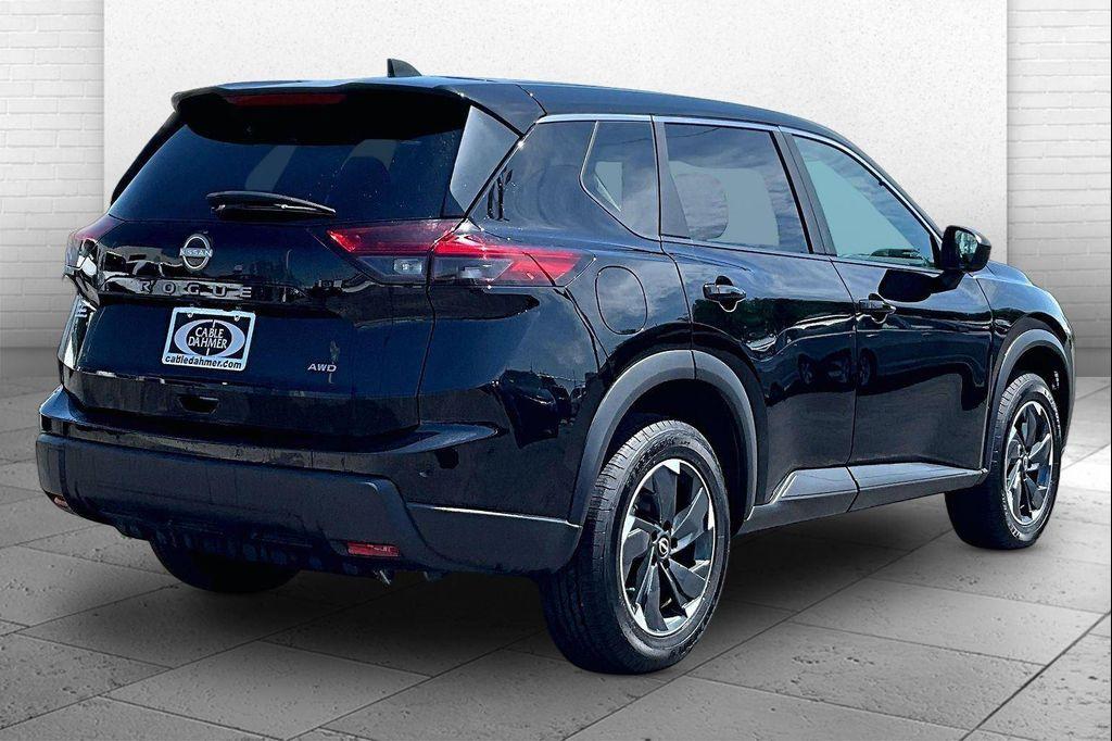 used 2025 Nissan Rogue car, priced at $22,259