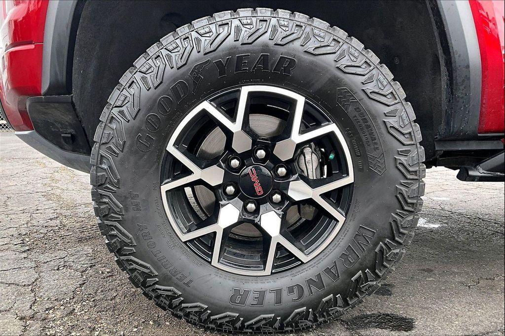 used 2023 GMC Canyon car, priced at $42,969