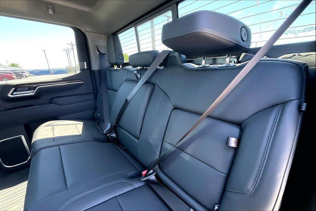 new 2026 GMC Sierra 1500 car, priced at $69,885