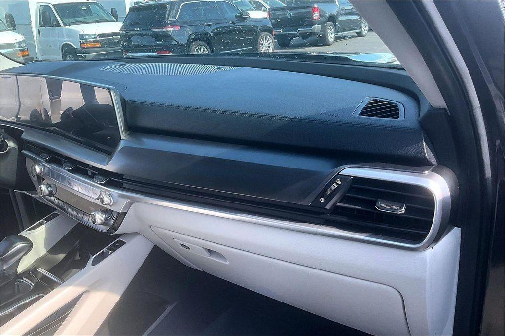 used 2024 Kia Telluride car, priced at $31,076