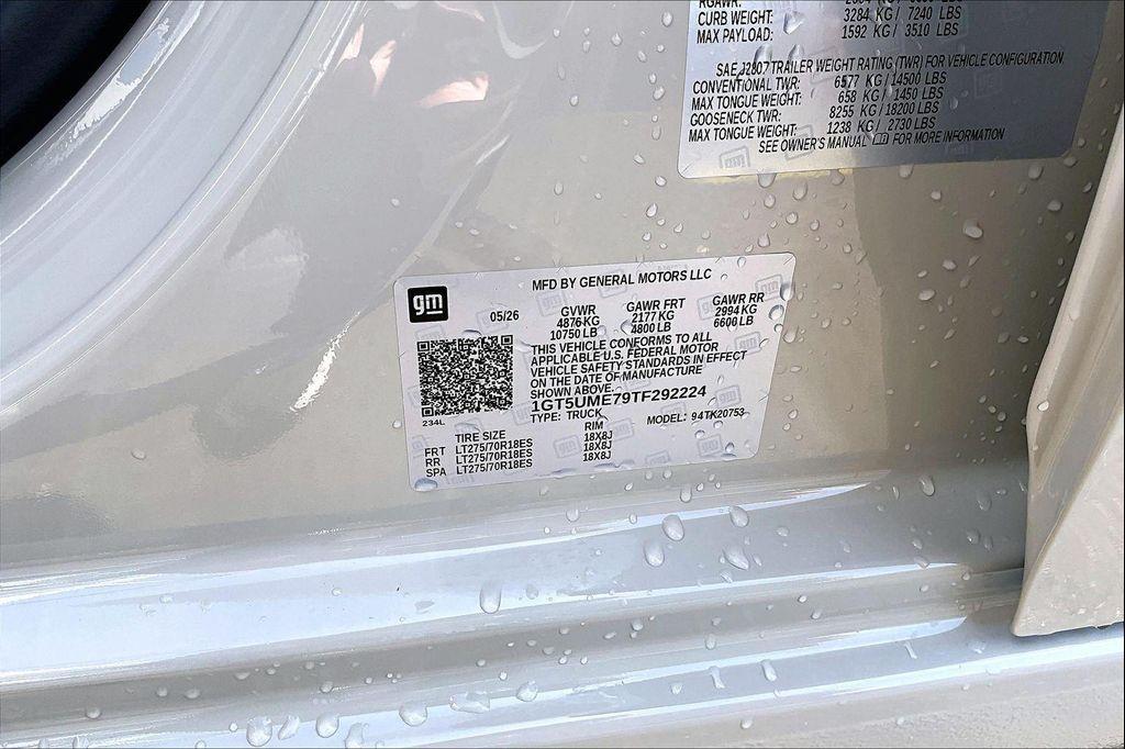 new 2026 GMC Sierra 2500 car, priced at $66,174