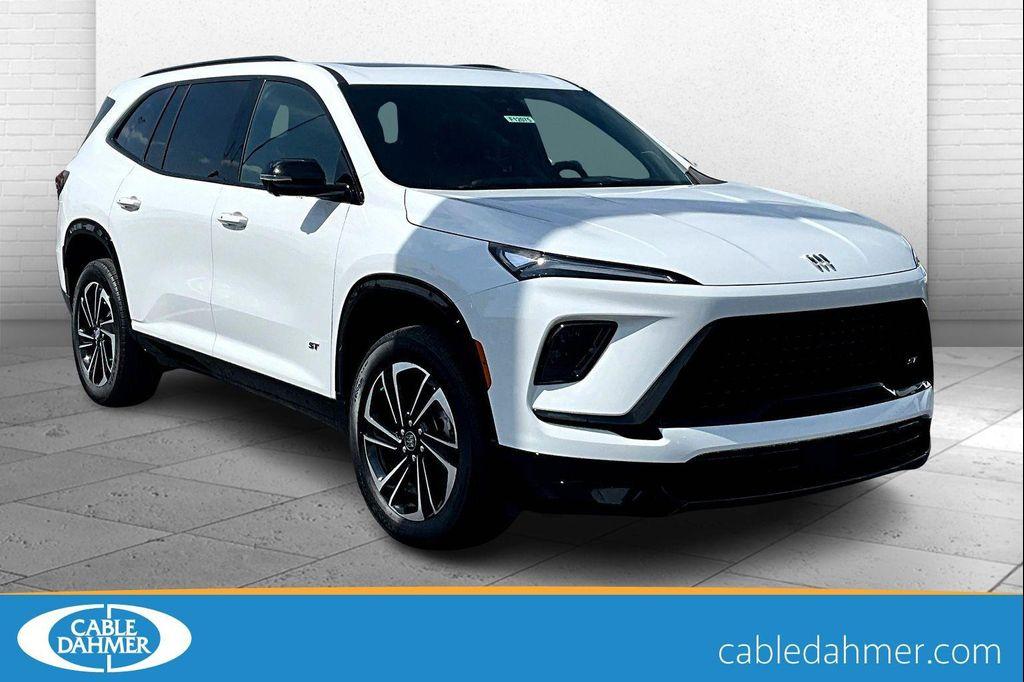 new 2025 Buick Enclave car, priced at $44,020