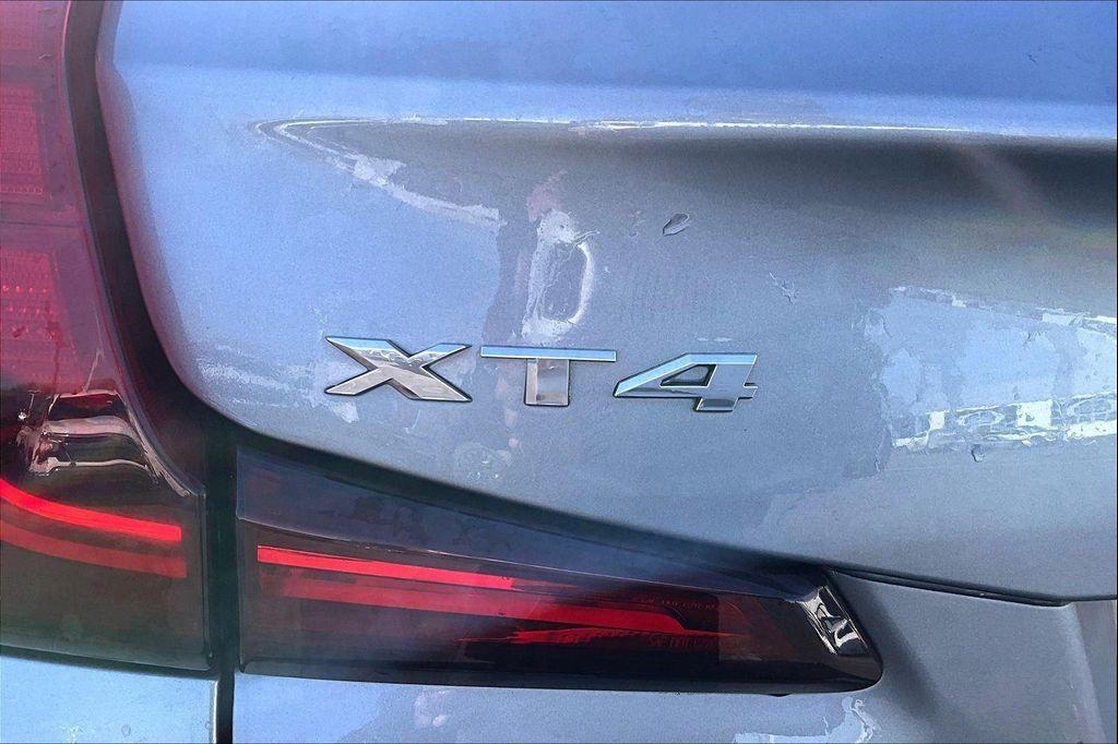 used 2024 Cadillac XT4 car, priced at $27,367
